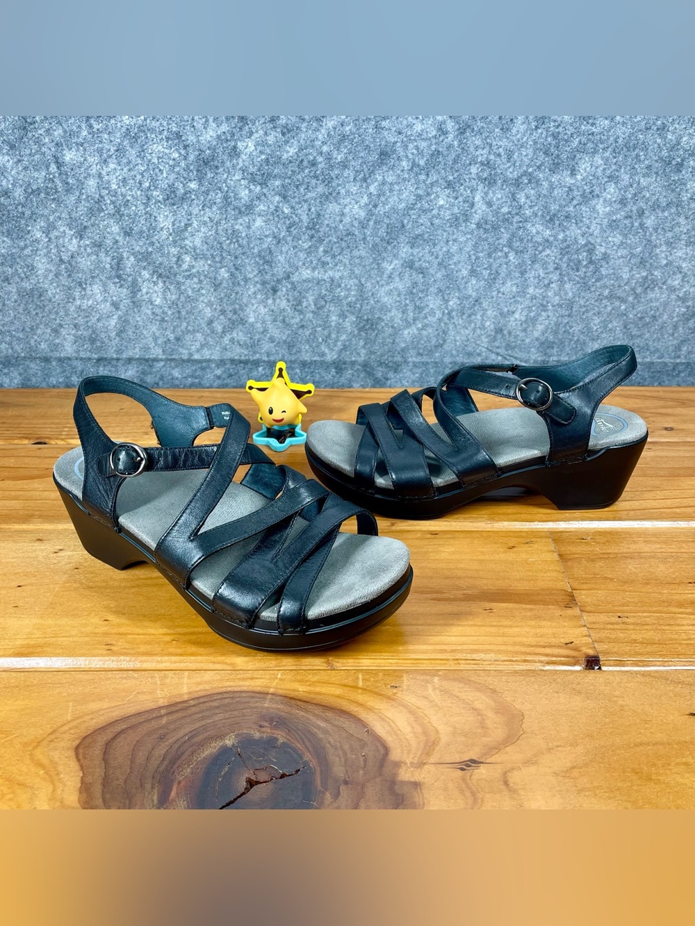 Dansko Womens 8.5-9 (EU 39) Black Leather Strappy Platform Wedge Sandals Comfort